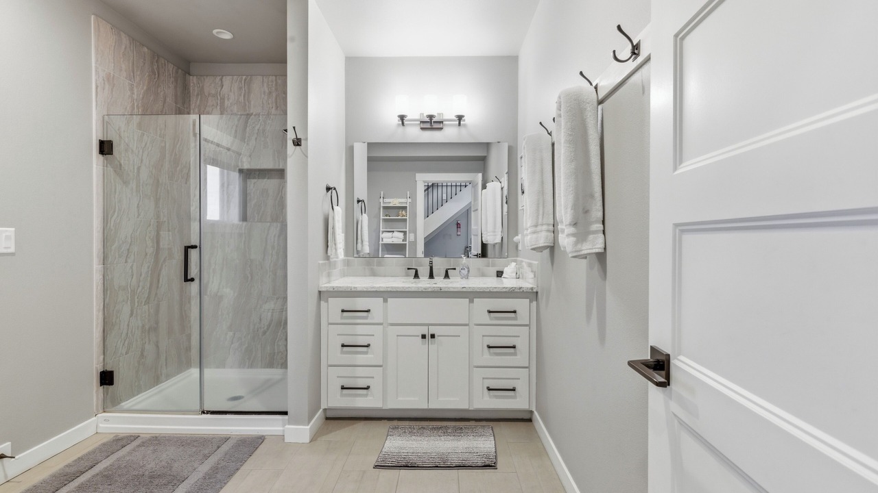 Photo of Bathroom in Kiwanda Shores