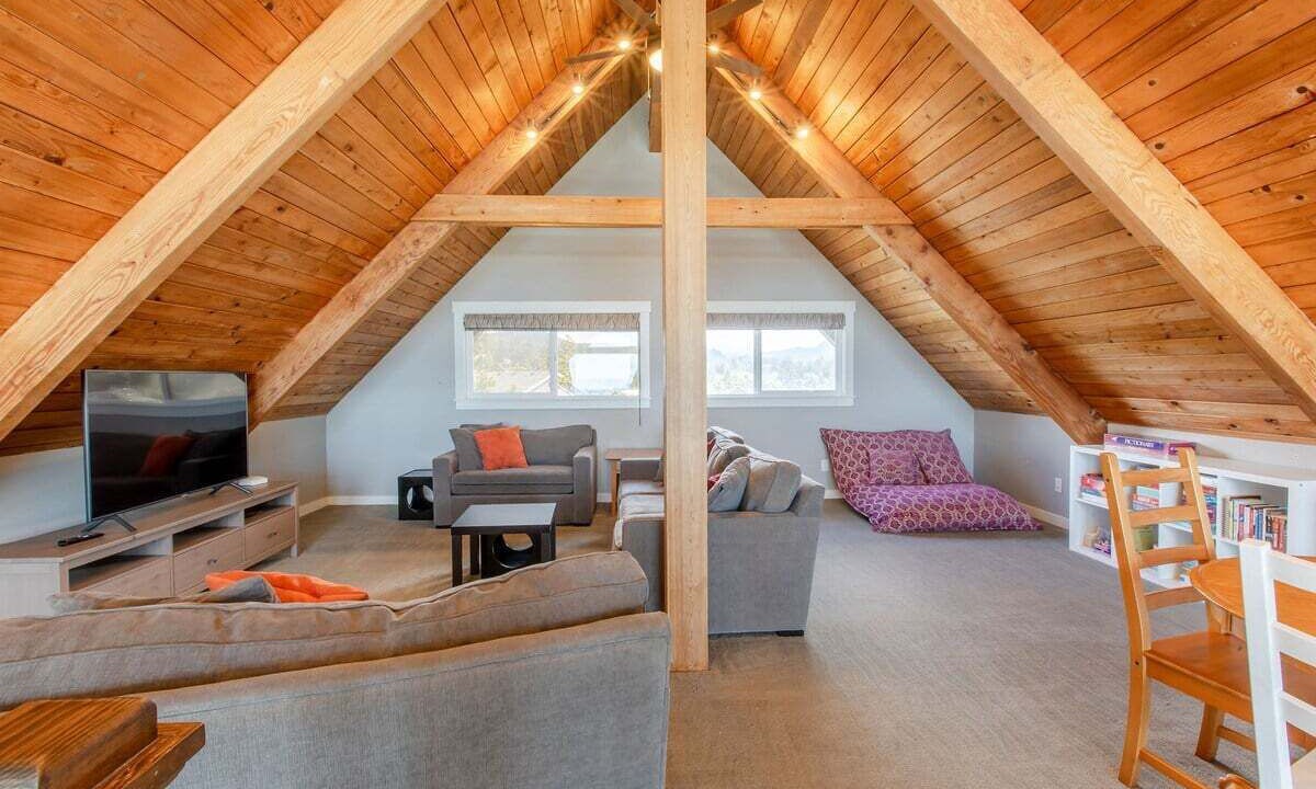 Photo of Livingroom in Kiwanda Shores