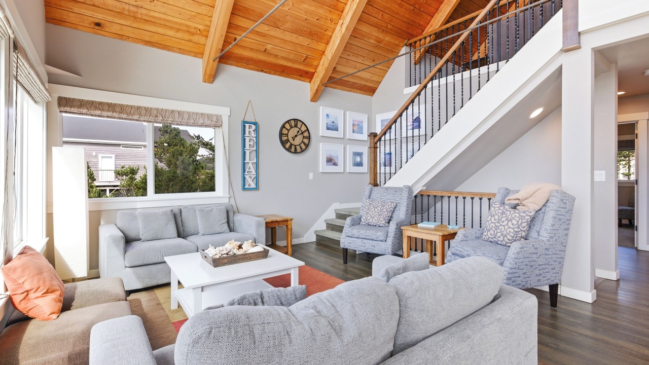 Photo of Livingroom in Kiwanda Shores