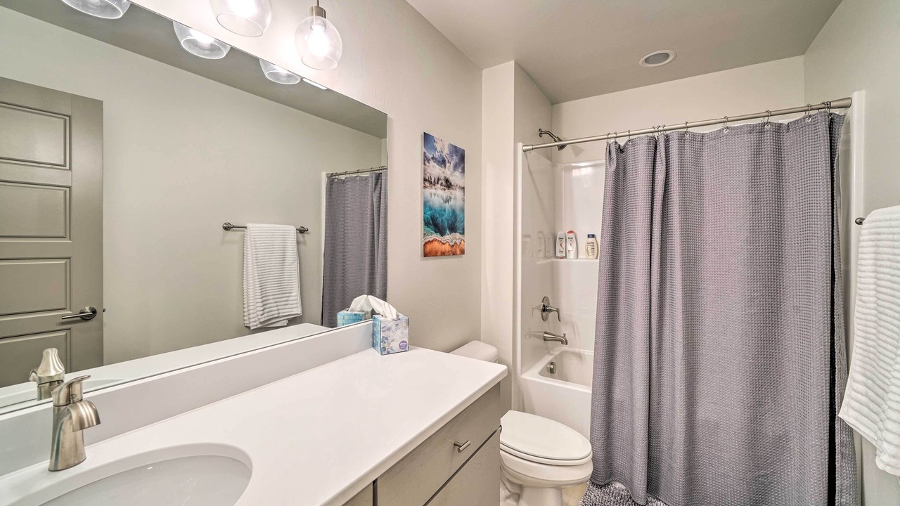 Photo of Bathroom in Four Corners