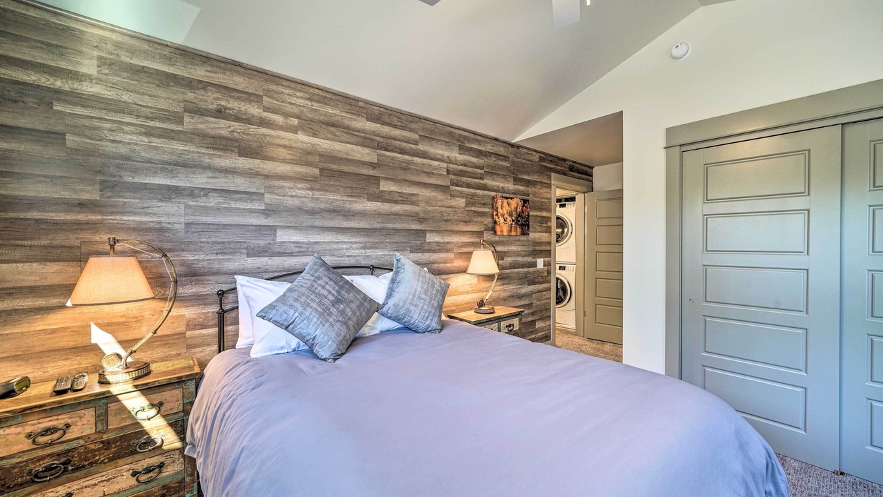 Photo of Bedroom in Four Corners