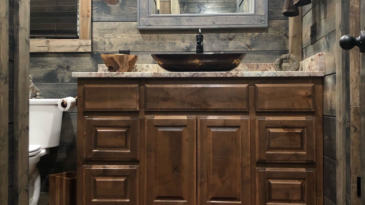 Photo of Bathroom in Broken Bow