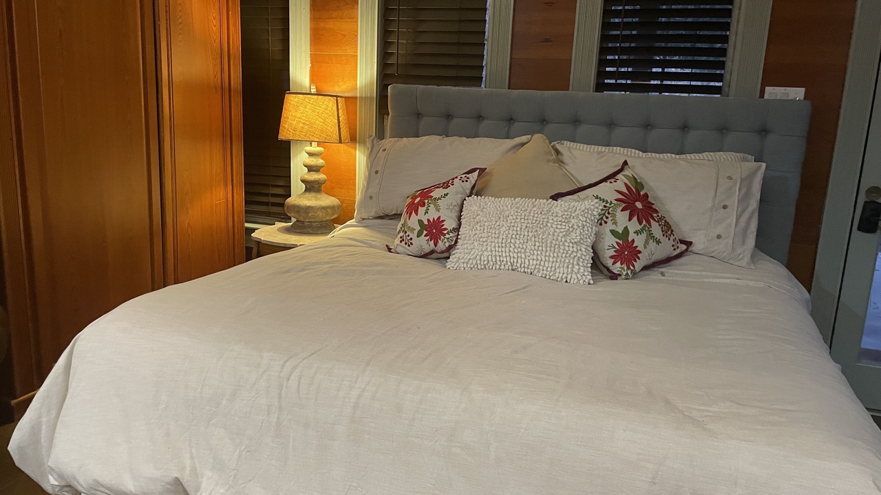 Photo of Bedroom in Breaux Bridge