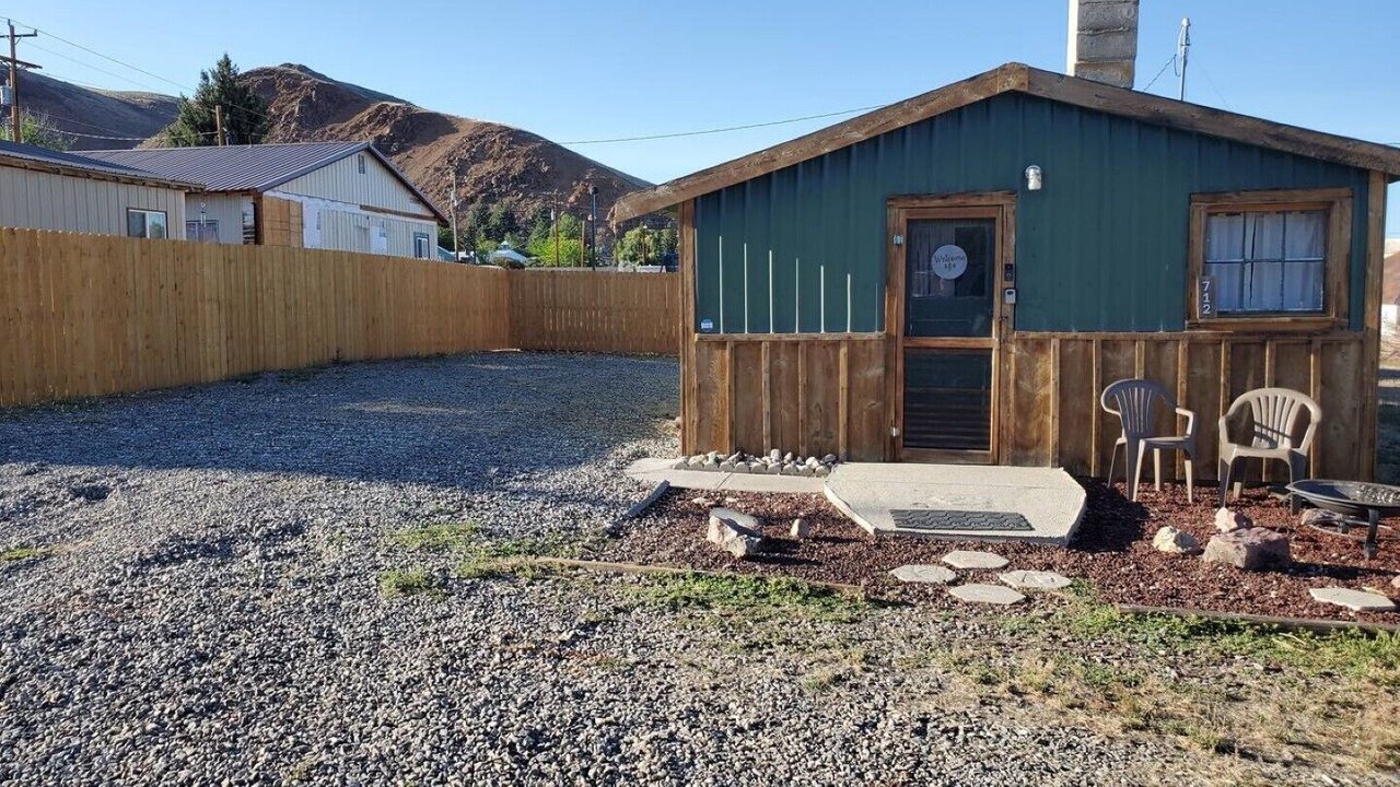 Photo of Others in Challis