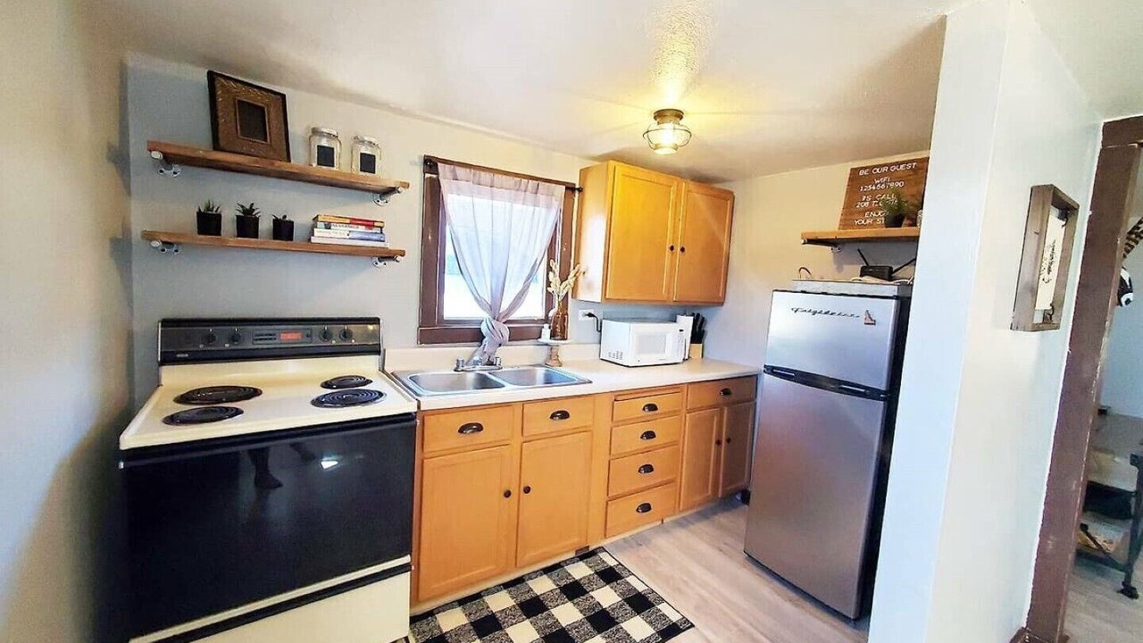 Photo of Others in Challis