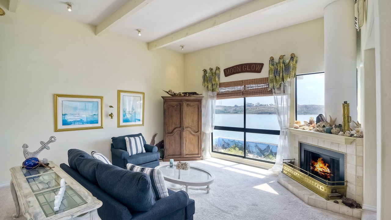 Photo of Livingroom in Carlsbad