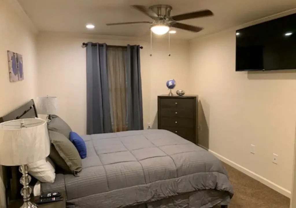 Photo of Bedroom in Highlands - Perkins