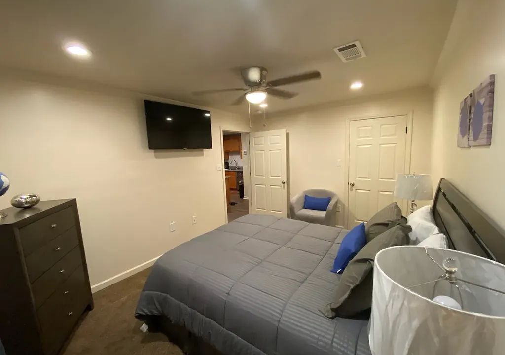 Photo of Bedroom in Highlands - Perkins