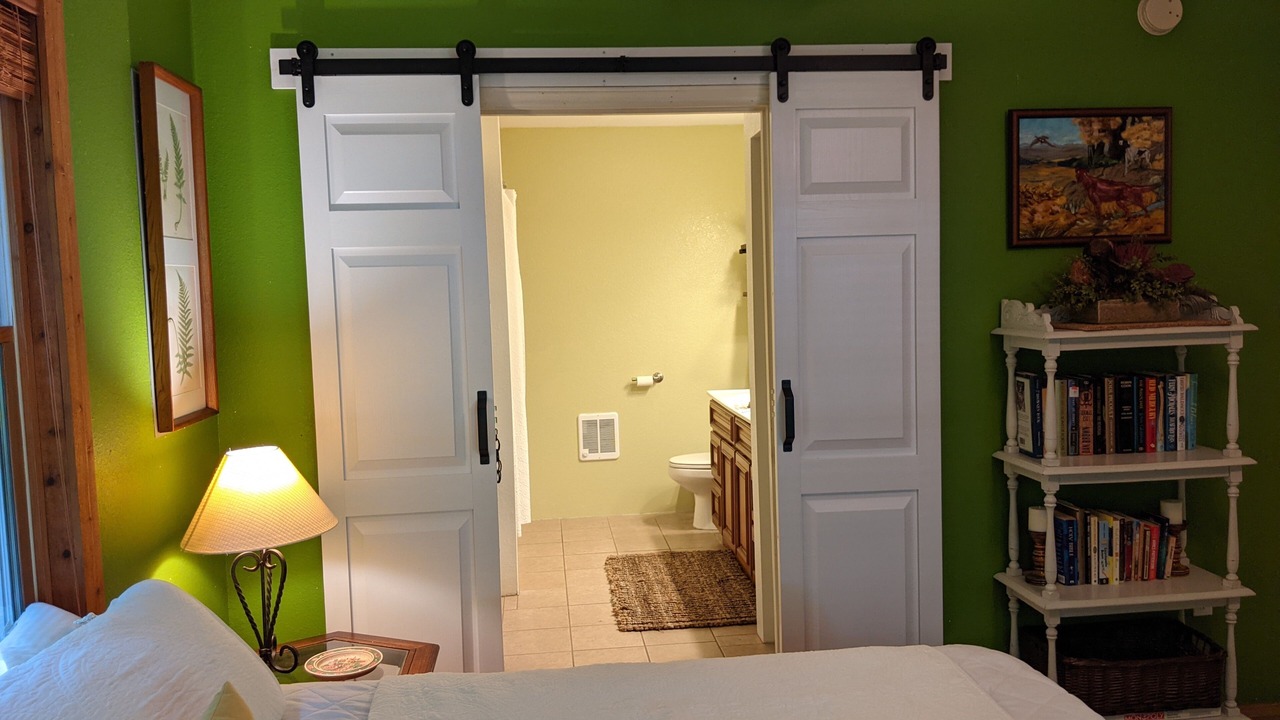 Photo of Bathroom in Black Mountain