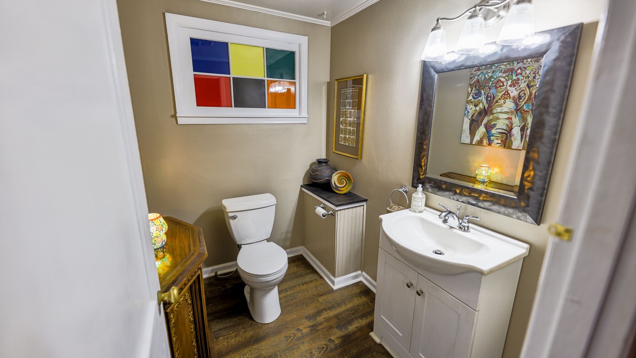 Photo of Bathroom in Urbandale Nations