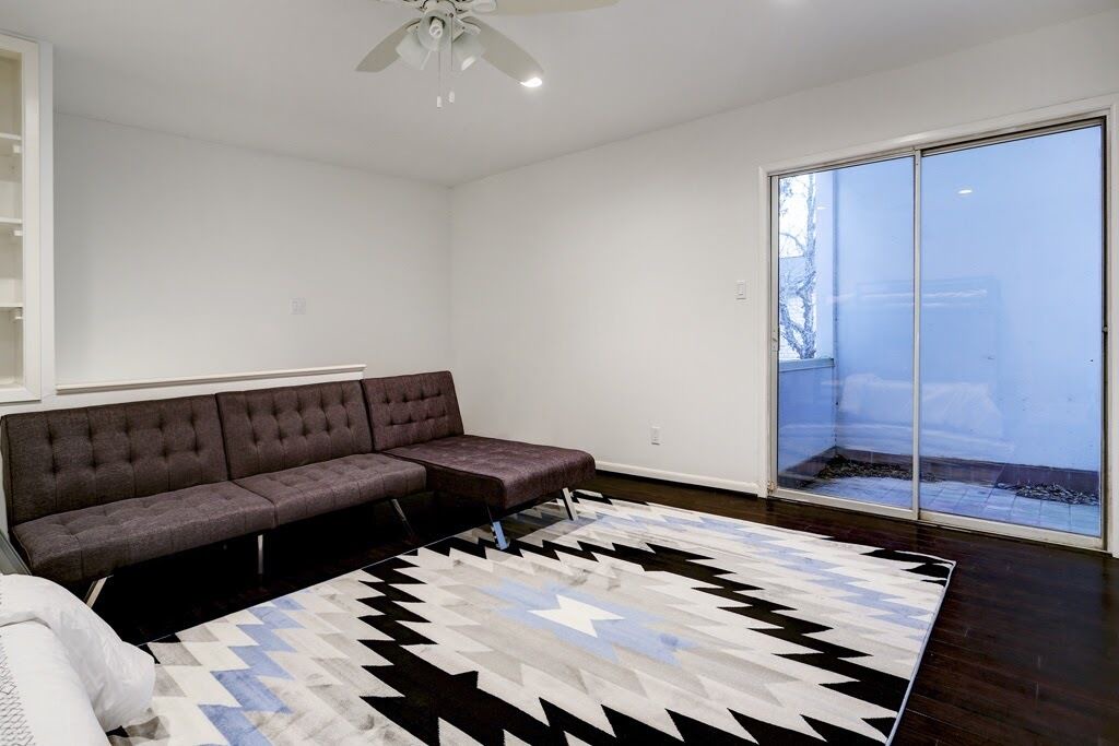 Photo of Livingroom in La Porte