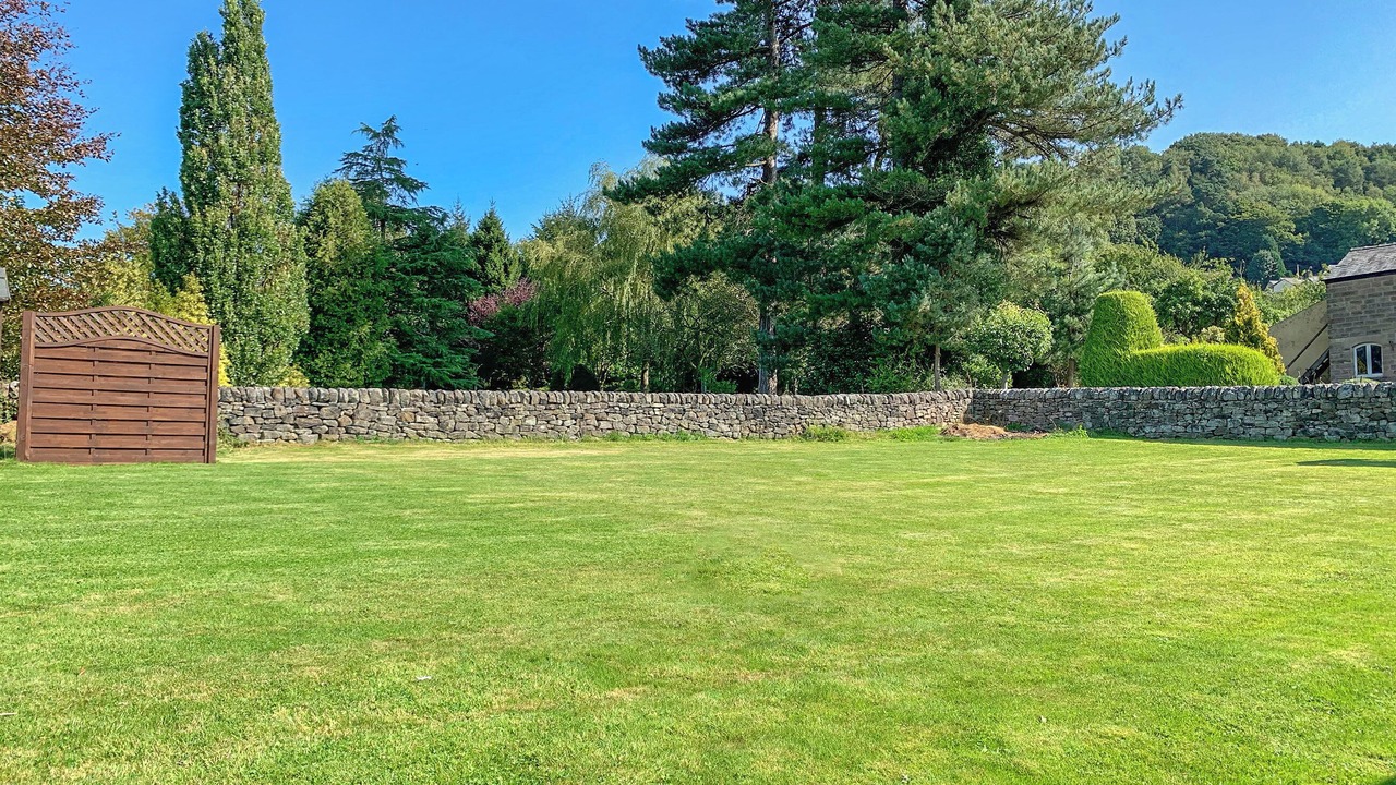 Photo of Outdoor in Two Dales