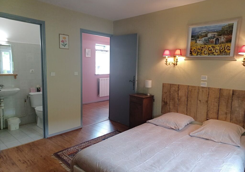 Photo of Bedroom in Sermizelles