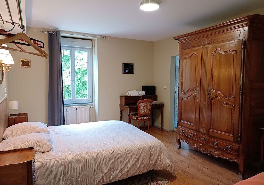 Photo of Bedroom in Sermizelles