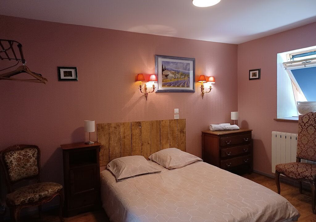 Photo of Bedroom in Sermizelles