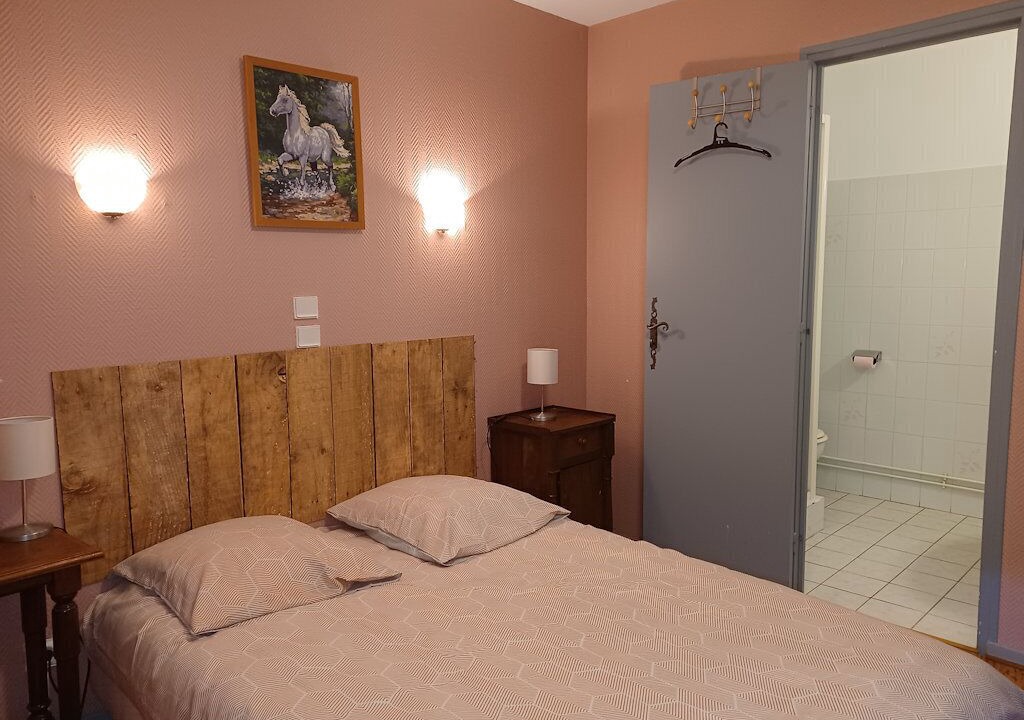 Photo of Bedroom in Sermizelles