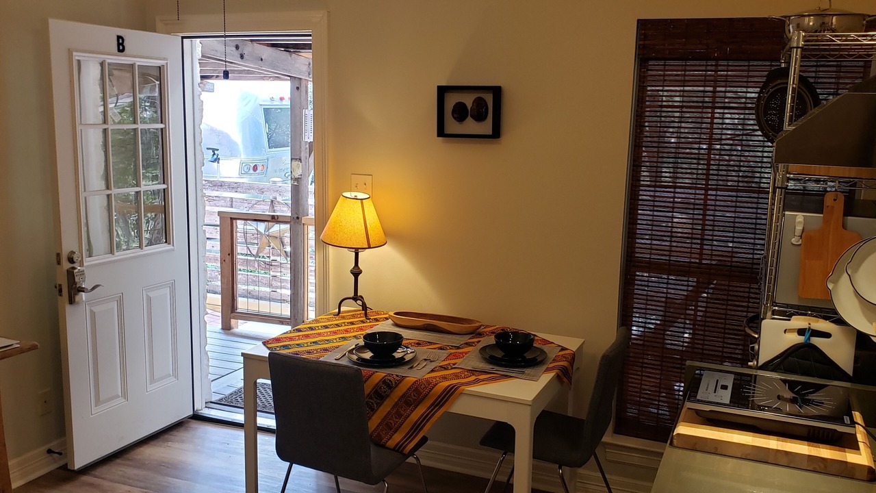 Photo of Bedroom in Glenlake