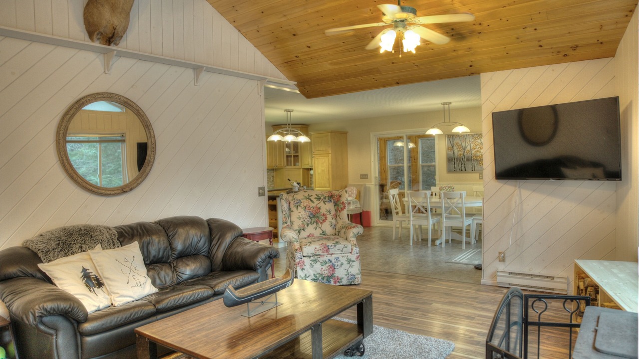 Photo of Livingroom in Pointe du Bois