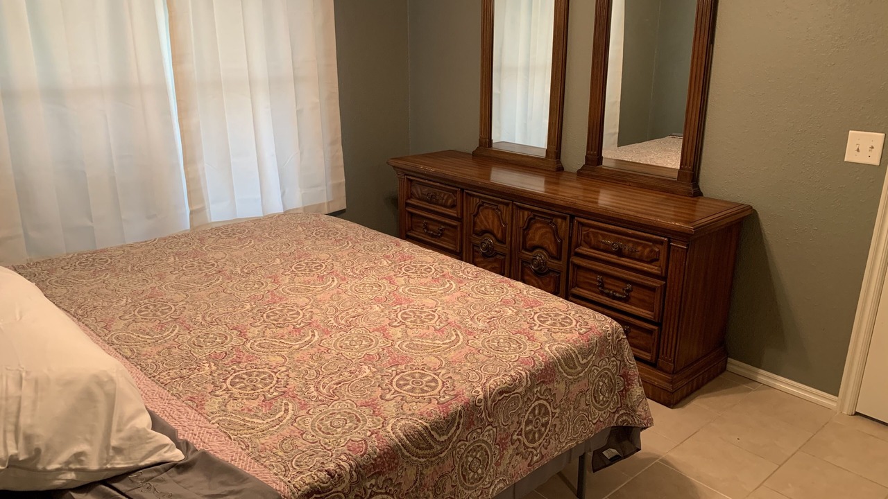 Photo of Bedroom in Midwest City