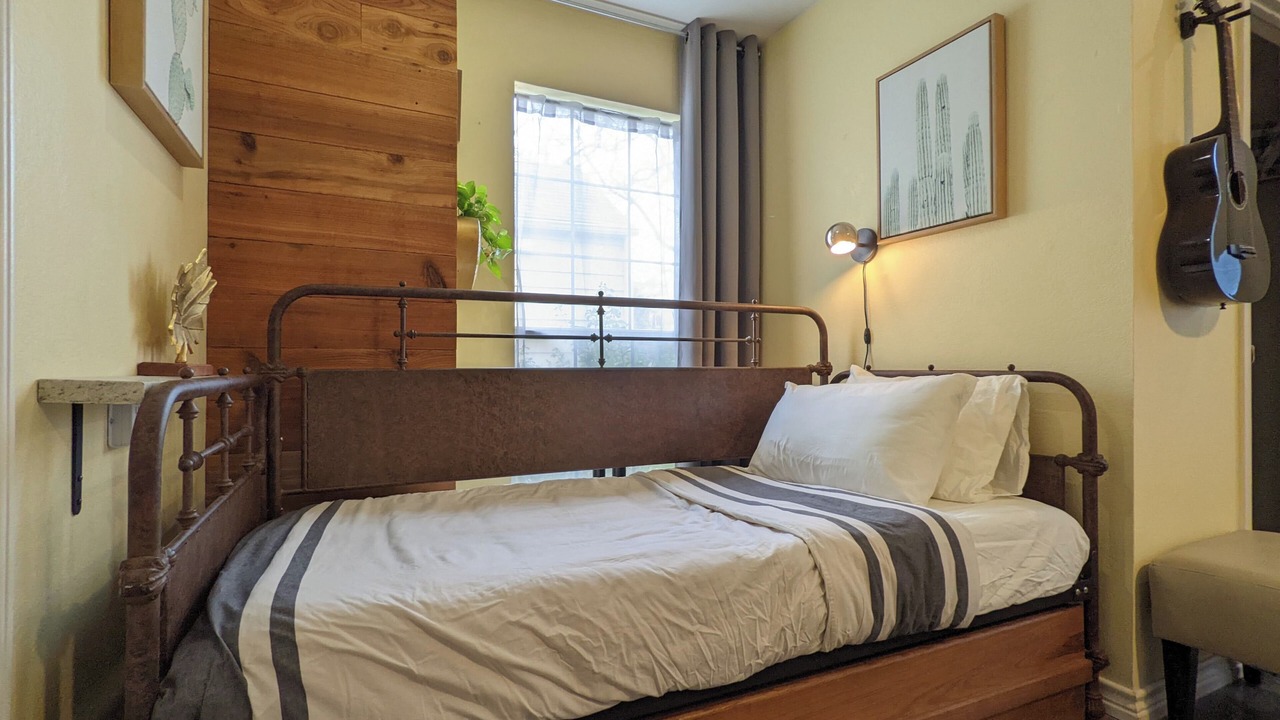 Photo of Bedroom in Irving