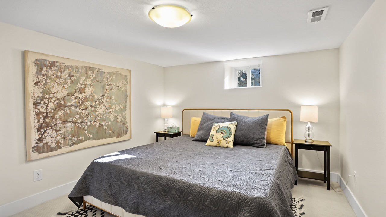 Photo of Bedroom in Sunnyside