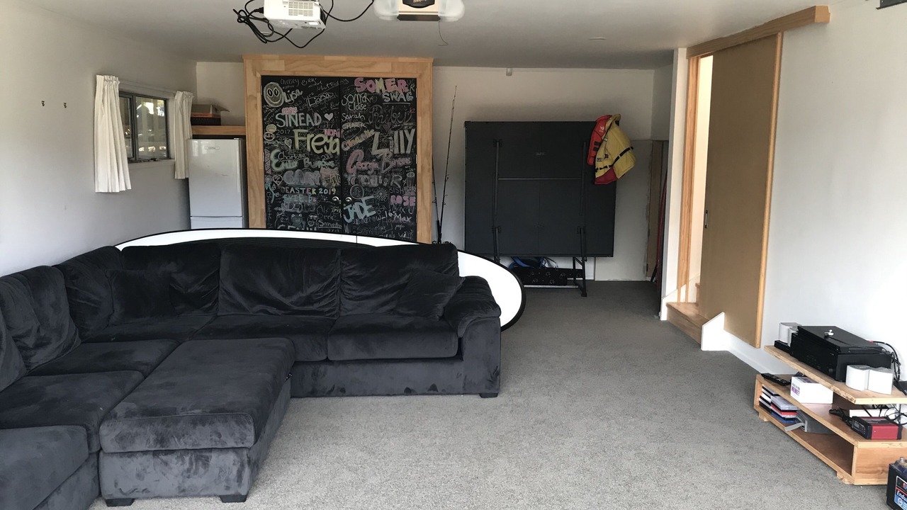 Photo of Livingroom in Langs Beach