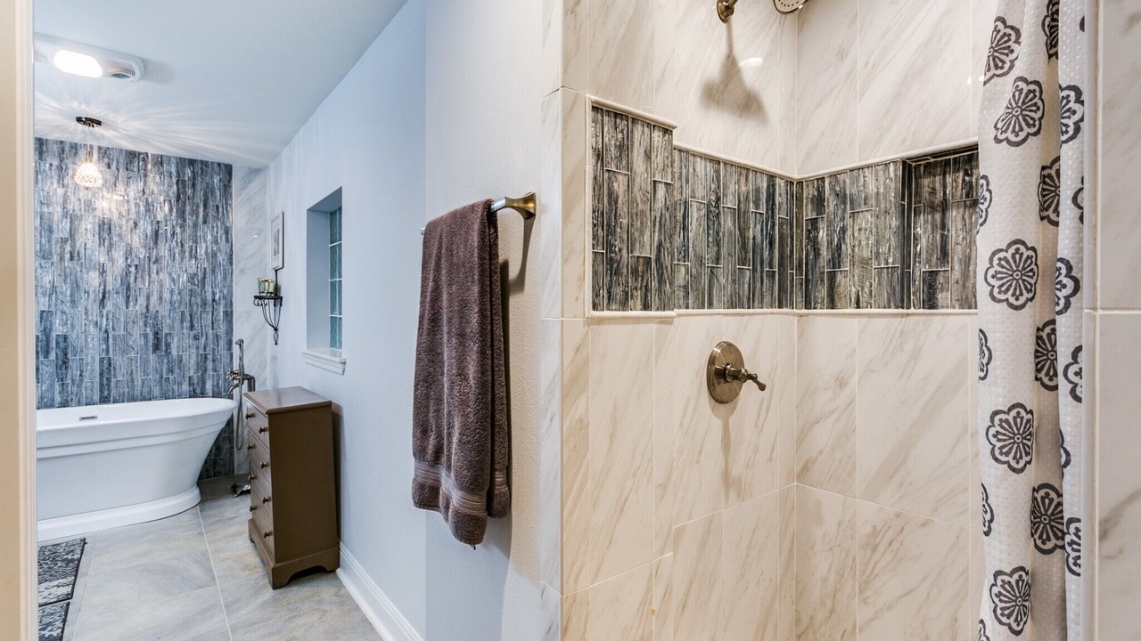 Photo of Bathroom in Granite Shoals