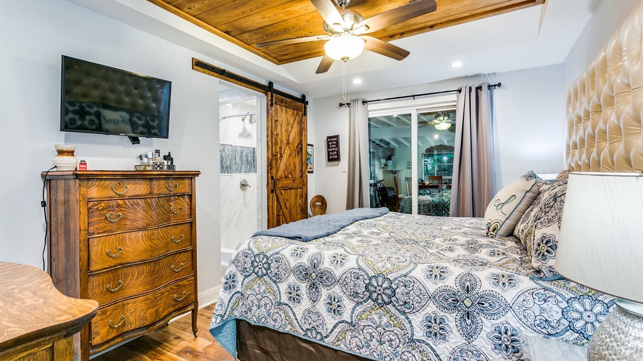 Photo of Bedroom in Granite Shoals
