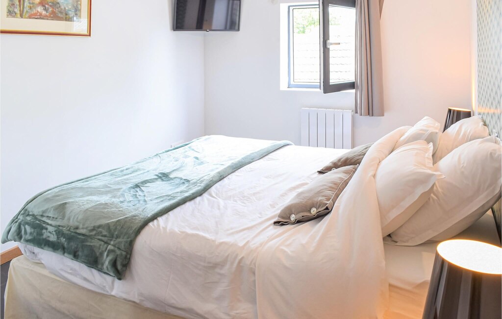 Photo of Bedroom in Luneray