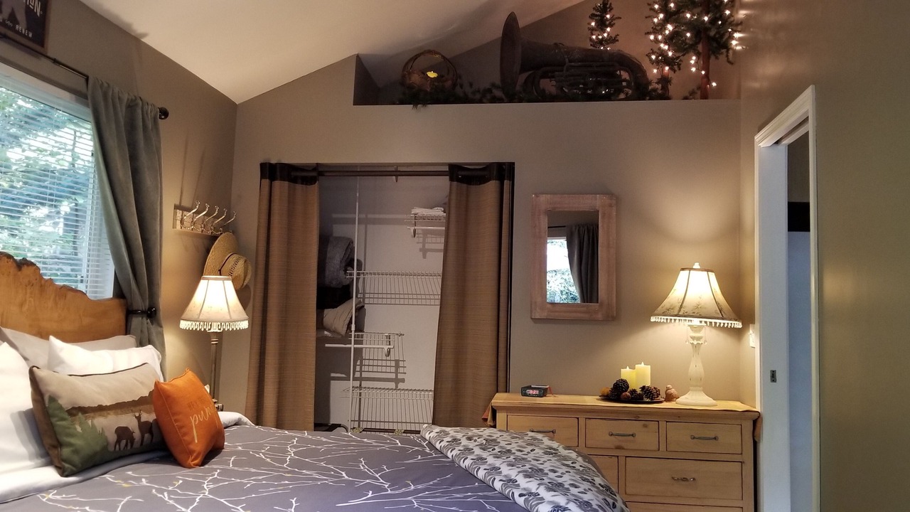 Photo of Bedroom in Milton-Freewater