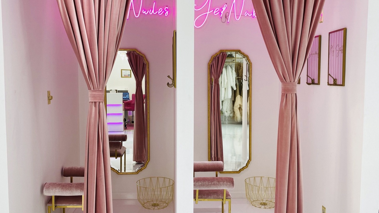 Photo of Bedroom in Far North Dallas