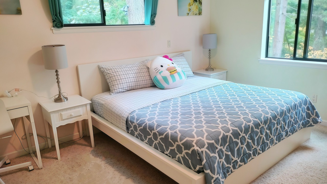 Photo of Bedroom in Issaquah