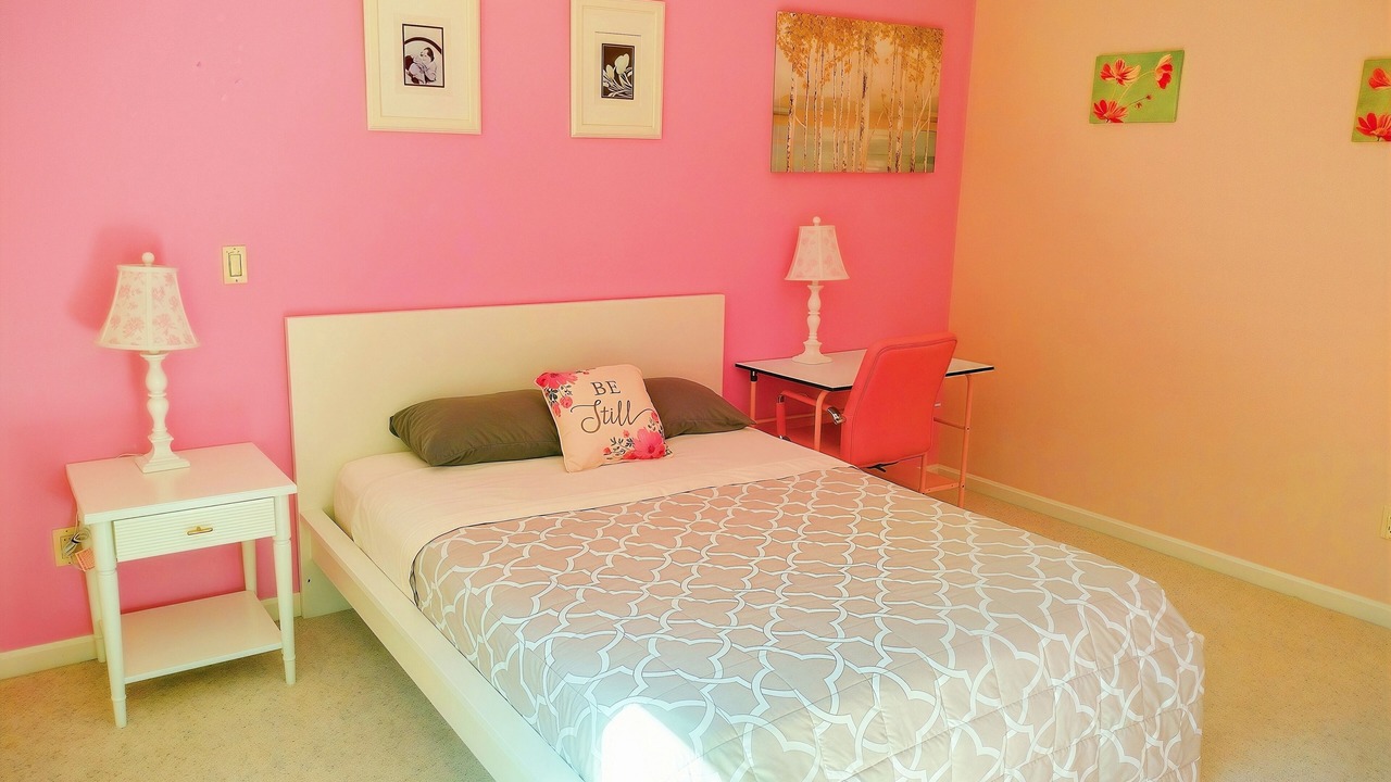 Photo of Bedroom in Issaquah