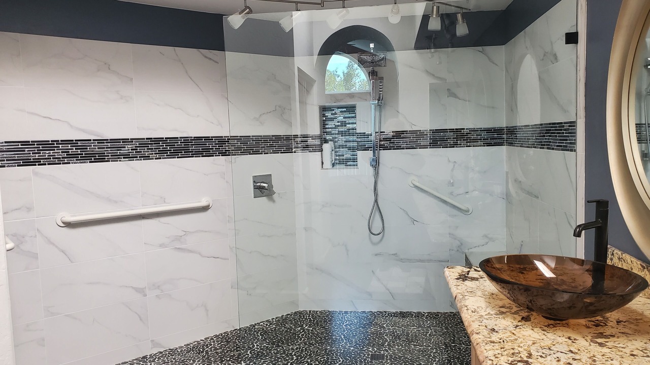 Photo of Bathroom in Red Mountain Ranch