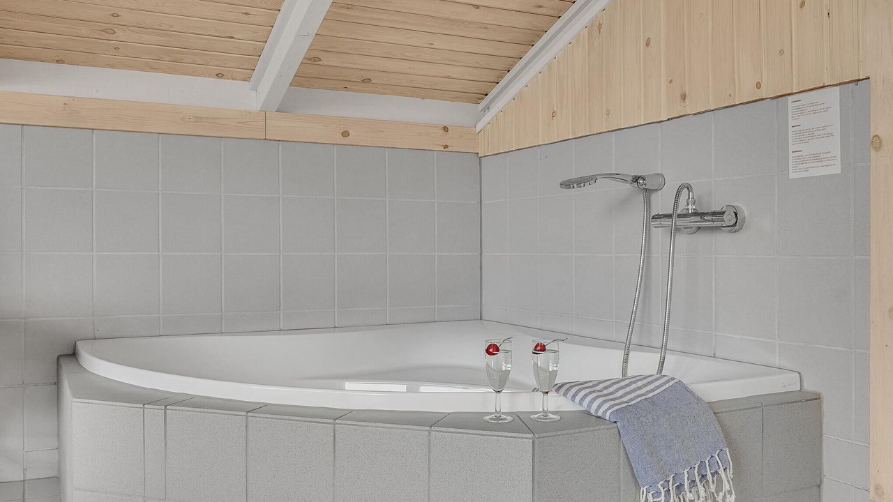 Photo of Bathroom in Vrist Strand