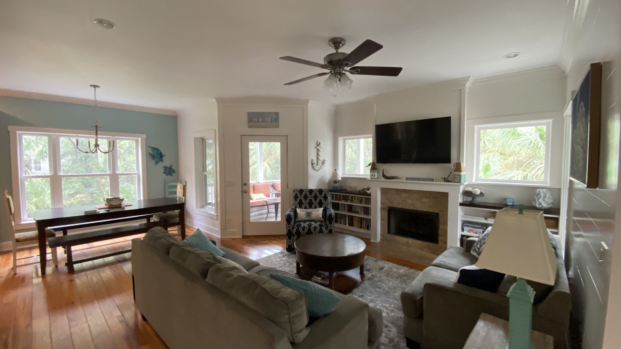 Photo of Livingroom in Saint Helena Island