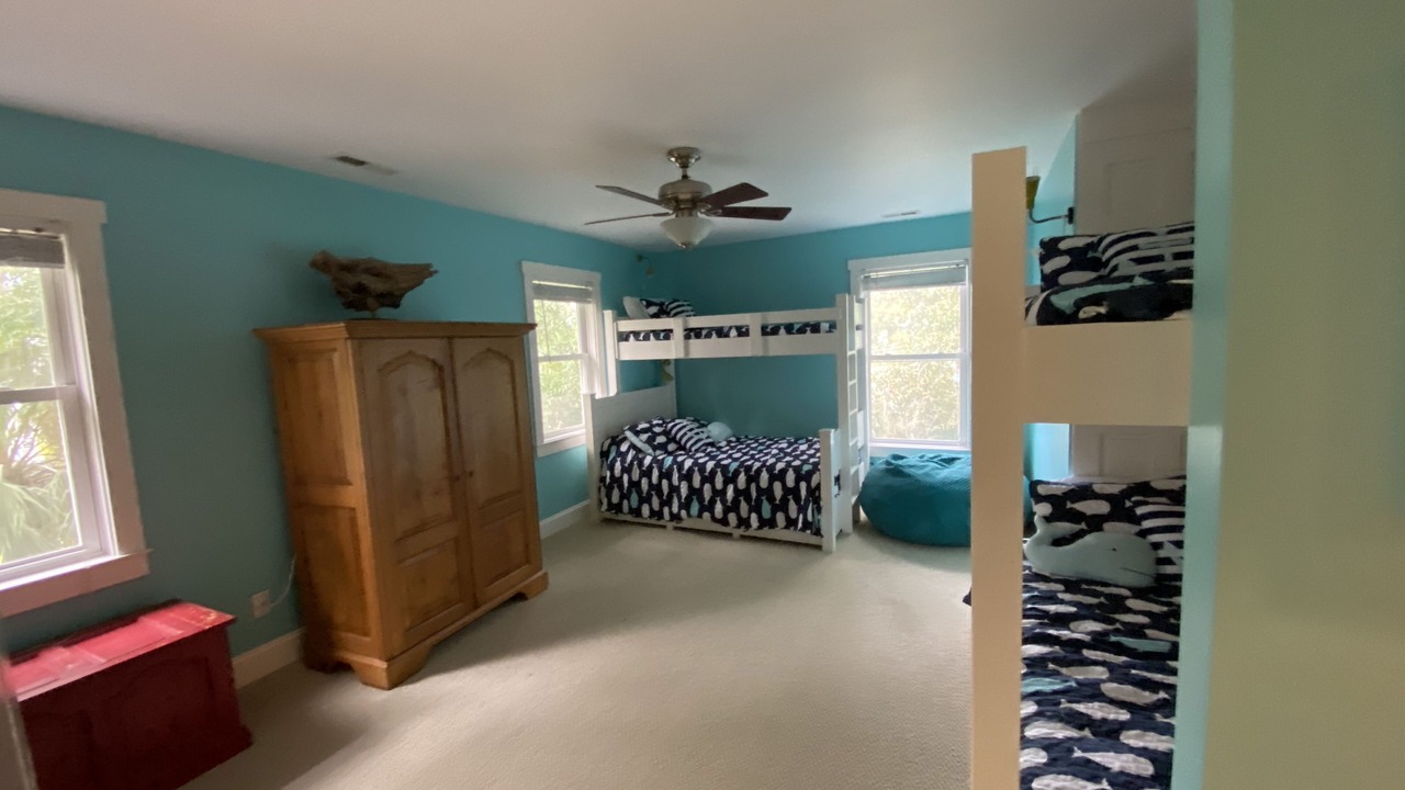 Photo of Bedroom in Saint Helena Island
