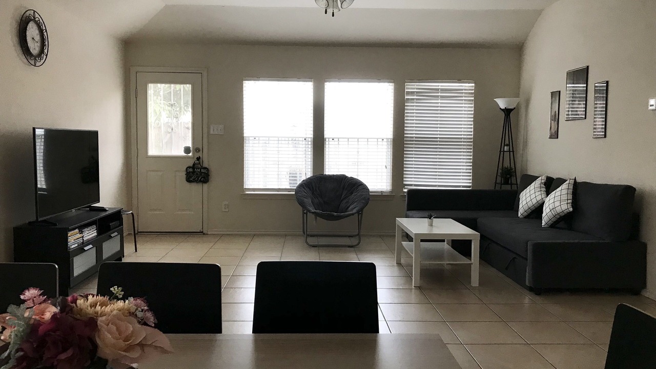 Photo of Bedroom in Clodine