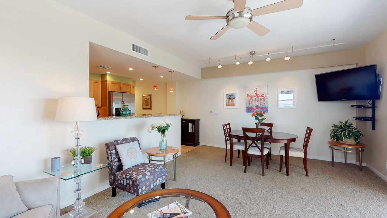 Photo of Livingroom in Central Beach