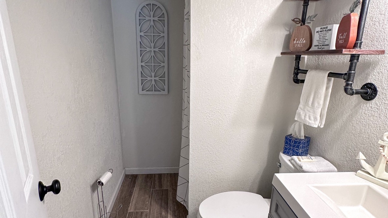 Photo of Bathroom in Higden