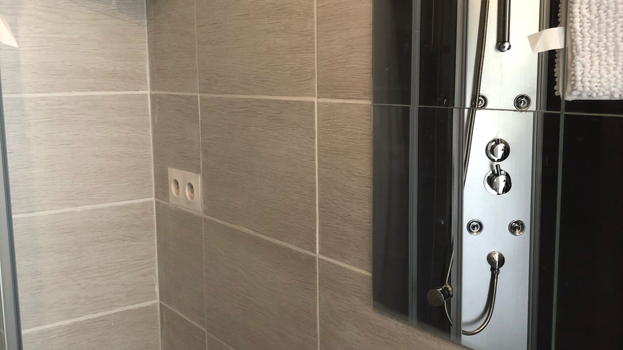 Photo of Bathroom in Marly-la-Ville