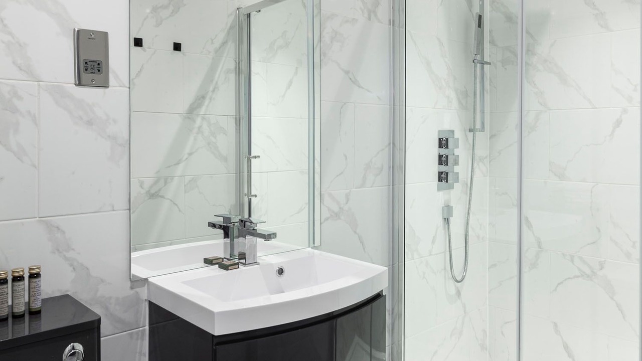 Photo of Bathroom in Whitechapel