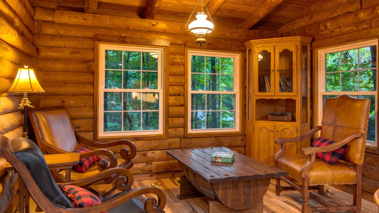 Photo of Bedroom in Maggie Valley