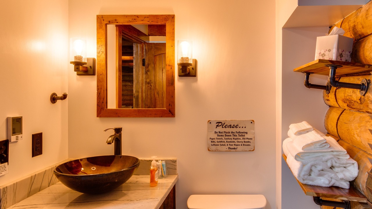 Photo of Bathroom in Maggie Valley