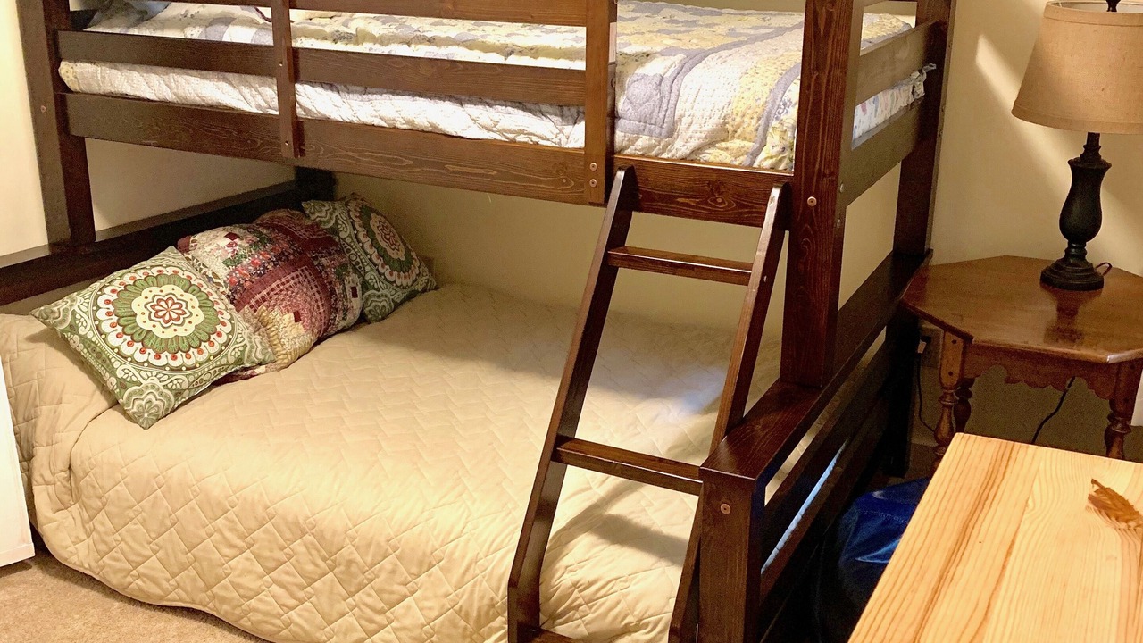 Photo of Bedroom in Mount Gretna Heights