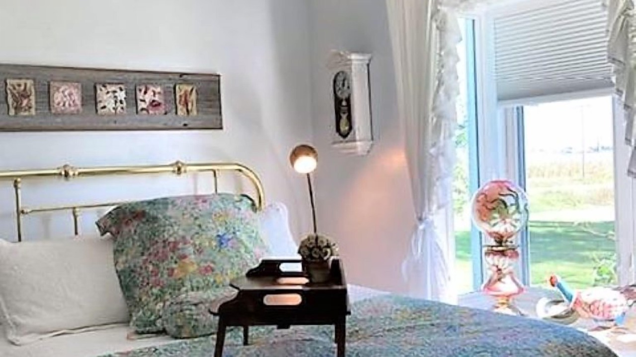 Photo of Bedroom in Fayette County