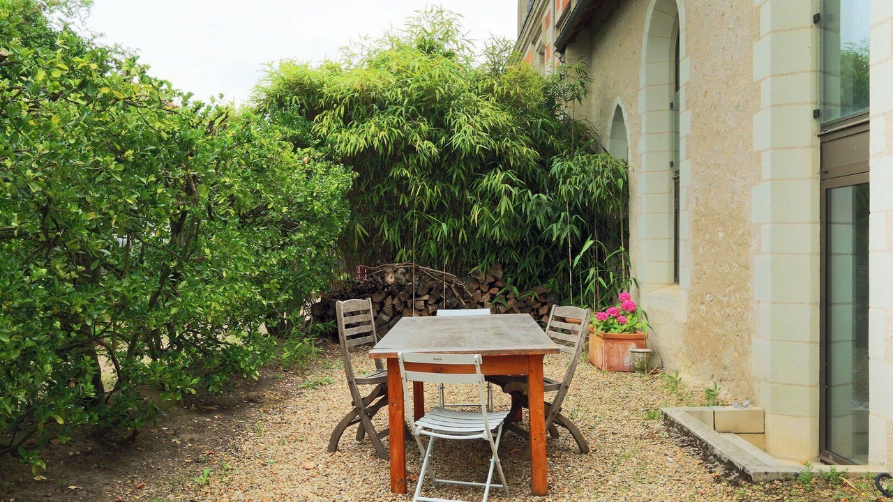 Photo of Outdoor in Tours