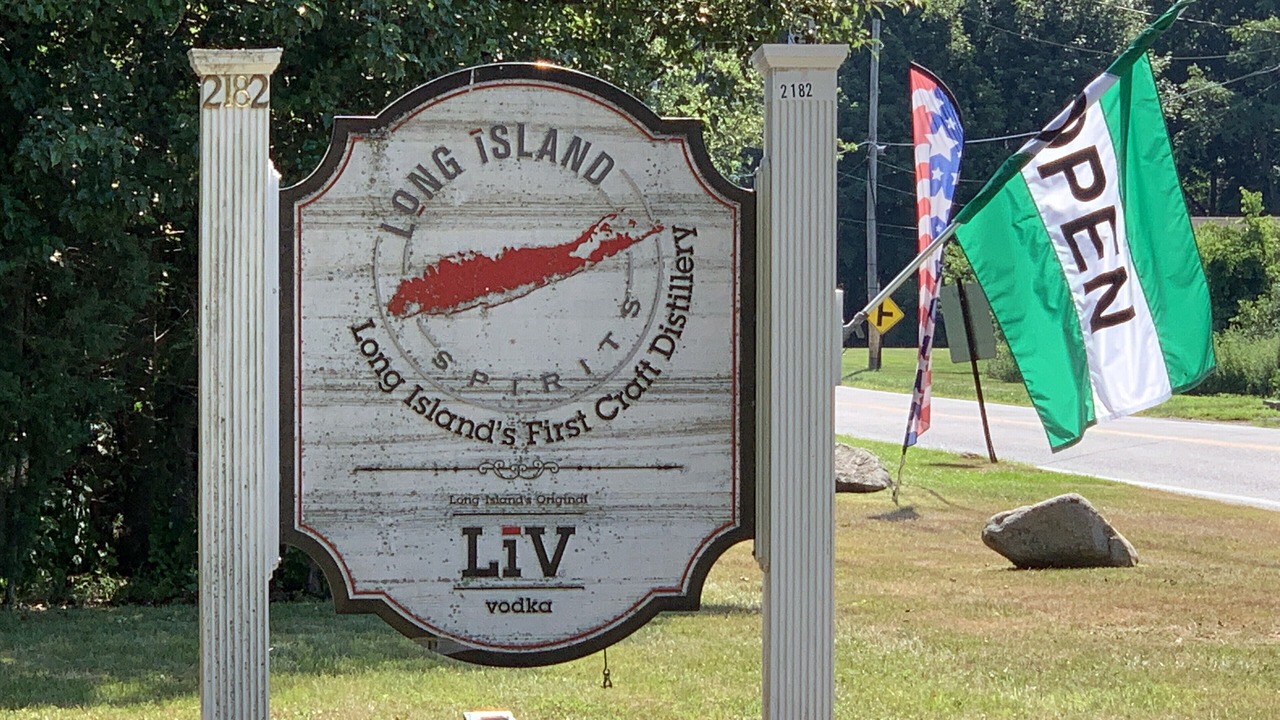 Photo of Bedroom in Riverhead