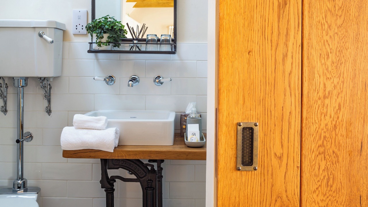 Photo of Others in Winchester