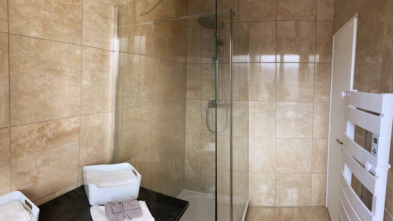 Photo of Bathroom in Elbeuf